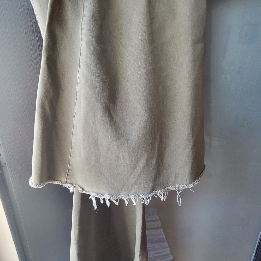 Free People Waist 29" Extreme Flared Bootcut Olive Clear Green Rise 11" in Retro - Picture 6 of 10